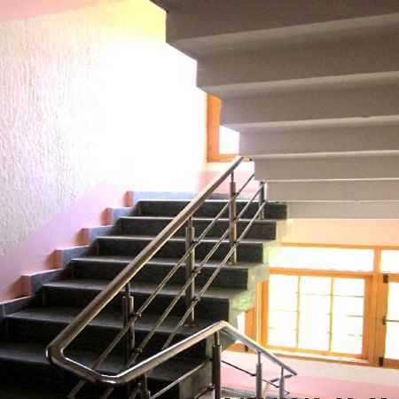 Hotel Grand City Heart Srīnagar Exterior foto