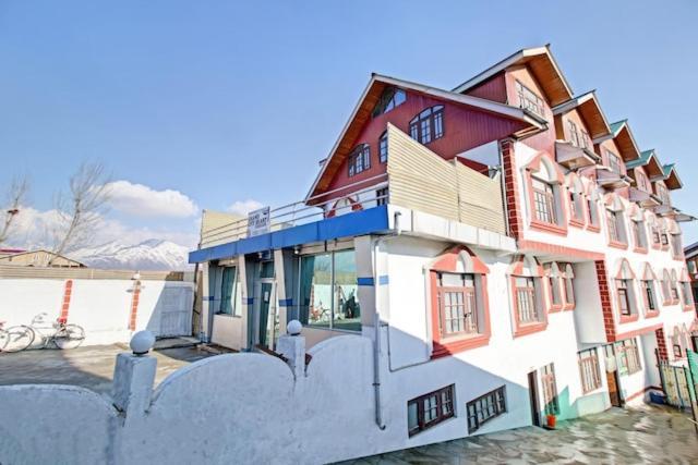 Hotel Grand City Heart Srīnagar Exterior foto