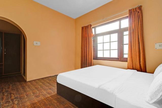 Hotel Grand City Heart Srīnagar Exterior foto
