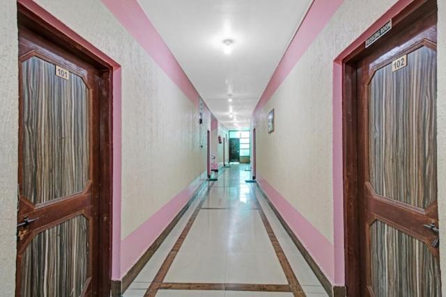 Hotel Grand City Heart Srīnagar Exterior foto